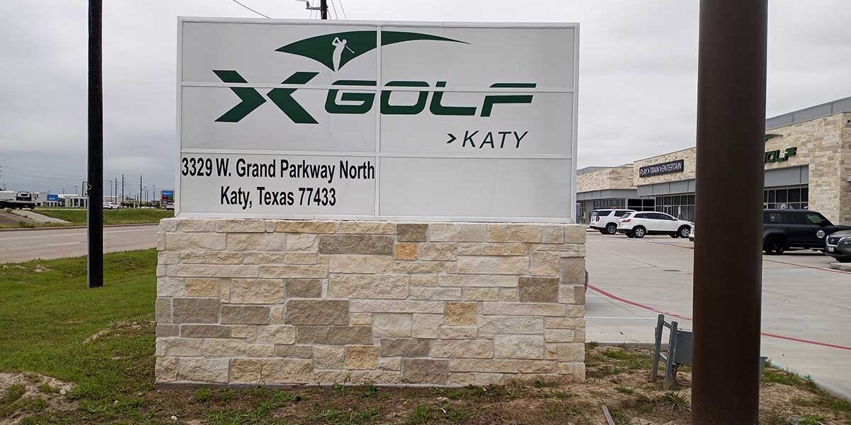 Retail Monument Sign